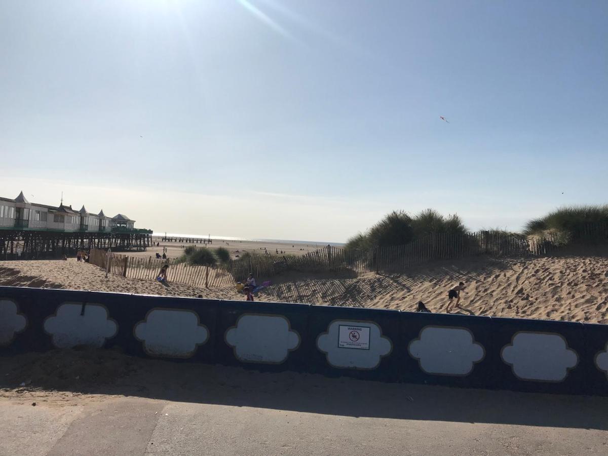 Beach Cottage Lytham St Annes Bagian luar foto